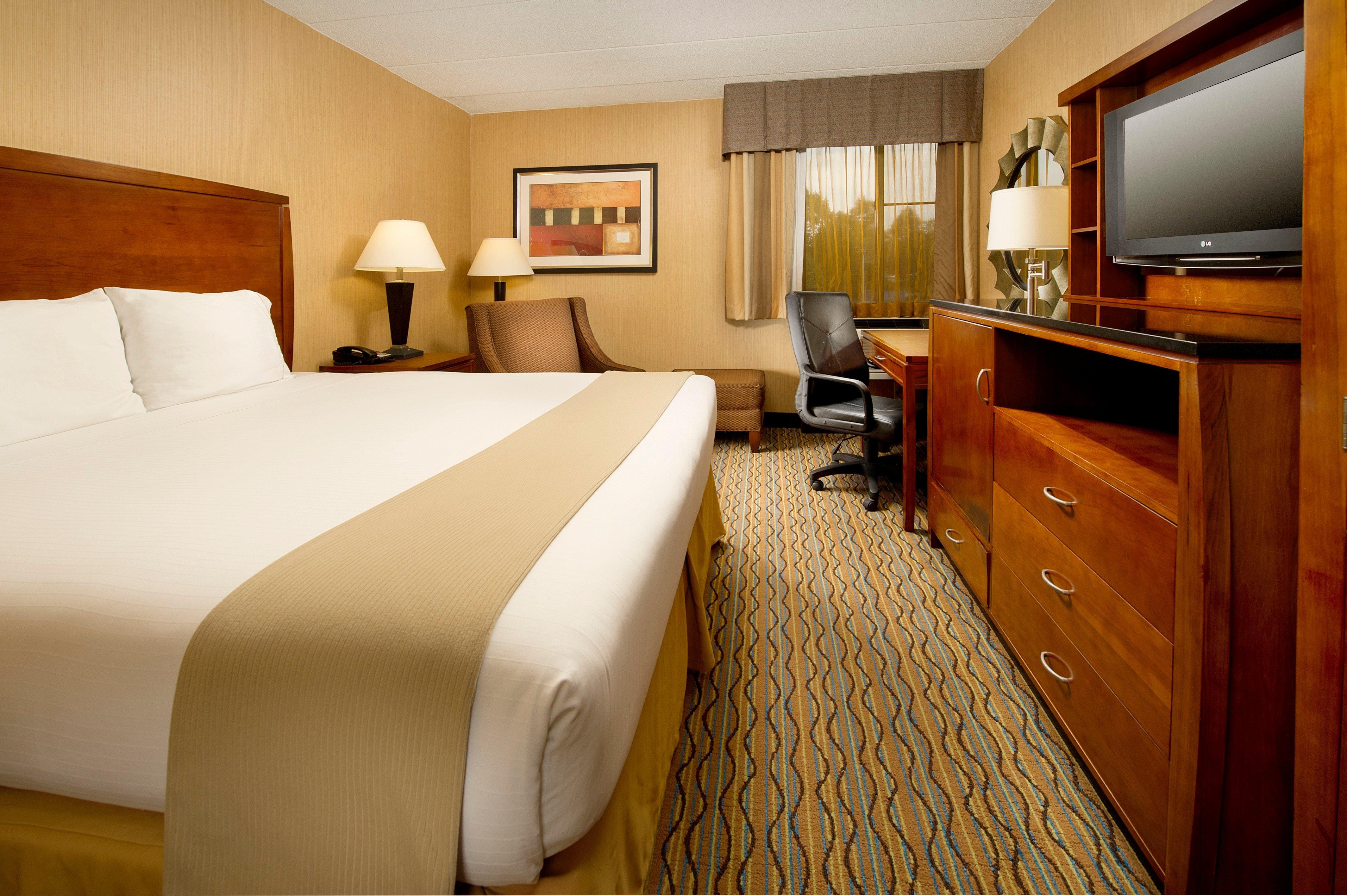 Holiday Inn Express Fairfax-Arlington Boulevard By Ihg Extérieur photo