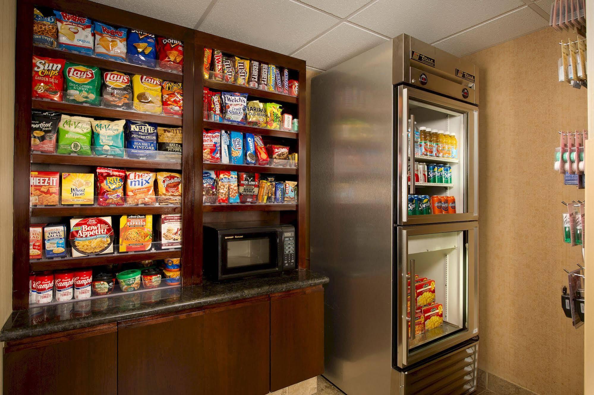 Holiday Inn Express Fairfax-Arlington Boulevard By Ihg Extérieur photo